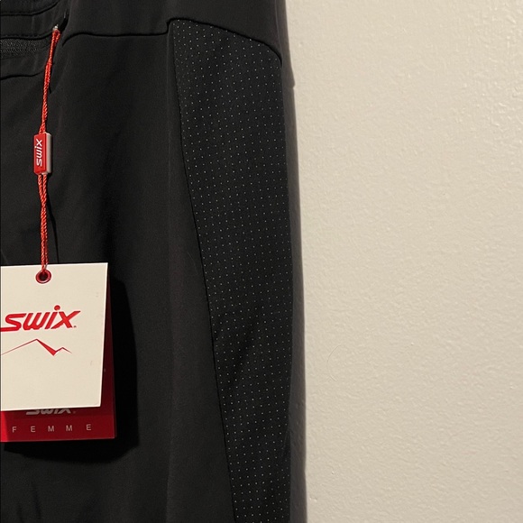 Sleek Black Women's Swix Alpamayo Tight - Picture 8 of 11